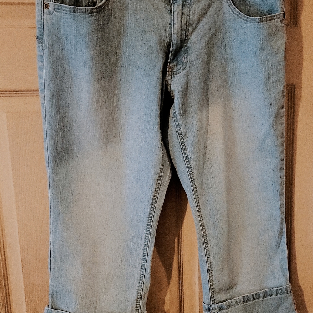 Light Blue Stretch Denim Capris